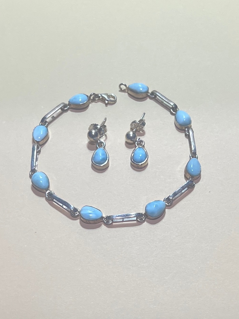 Vintage Larimar Teardrop Bracelet and Earring Set - Picture 2 of 10